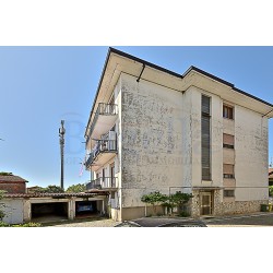 Appartamento Tre Locali e box auto in Vendita Cossato